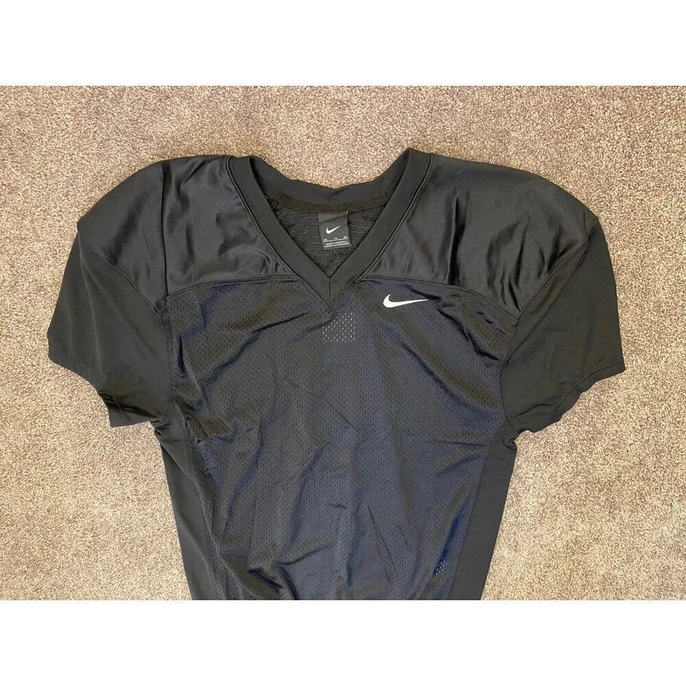 Nike Football Practice Jersey Black 908739 - 010 Boy’s Size XXL - 2XL - NWT $50
